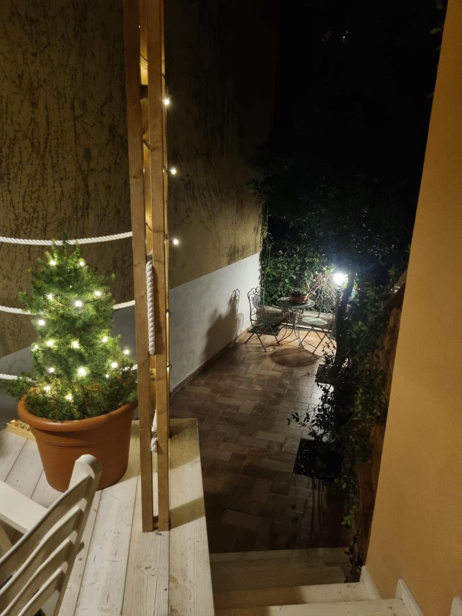 Cavana Cosy Apartment With Garden Near The Sea Trieste Esterno foto
