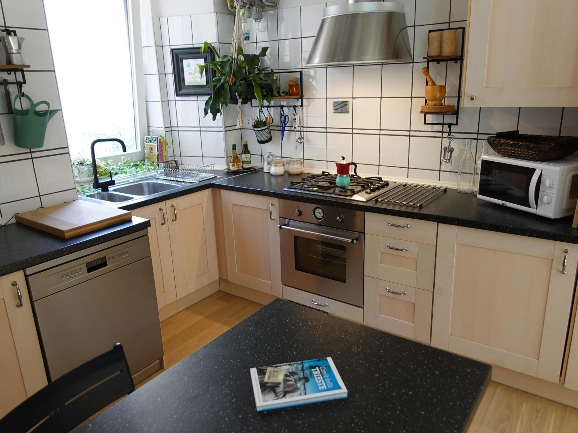 Cavana Cosy Apartment With Garden Near The Sea Trieste Esterno foto